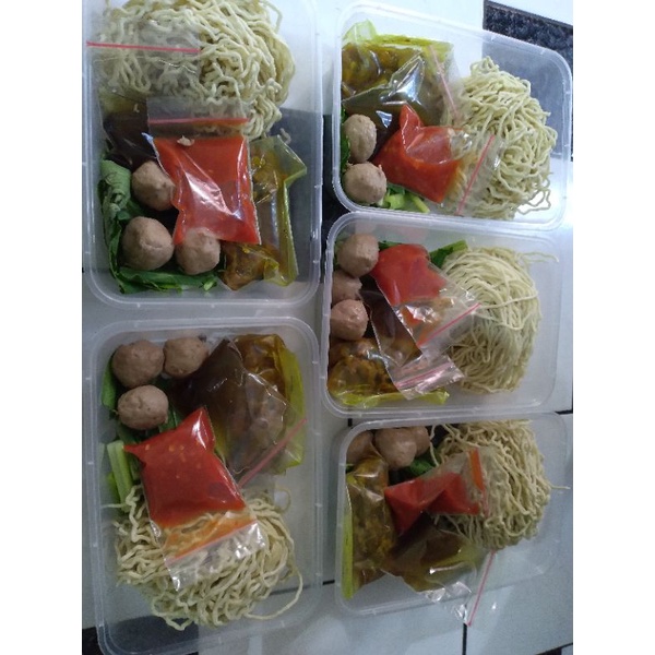 

Mie Ayam Frozen / Mie Mercon Frozen INSTAN