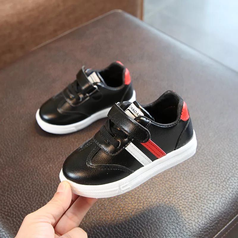 Cuci Gudang A06 Sepatu Sneakers Anak Laki - Laki Perempuan Simpel Model STRIP