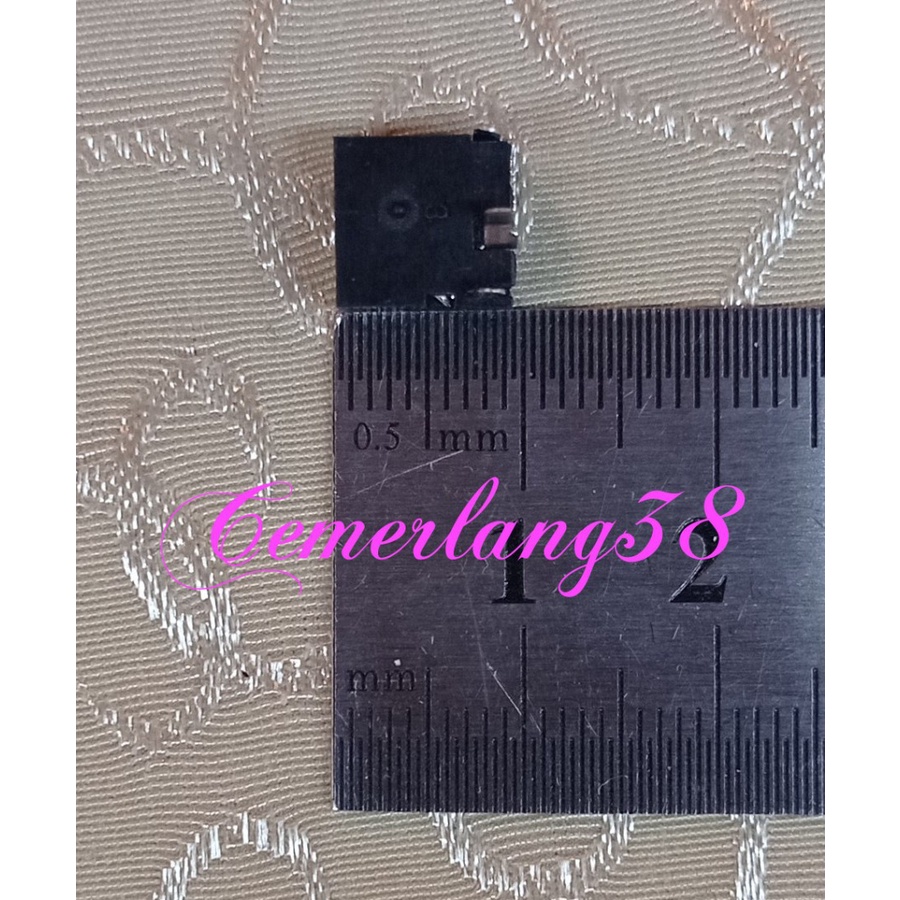 Konektor socket soket jack DC 3.5 x 1.35 pin jack konektor