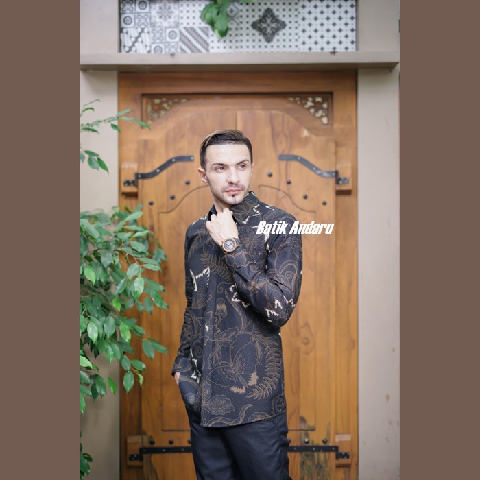 Baju Kemeja Batik Pria Slim Fit Pria Cowok Cowo Lengan Panjang Pendek Pekalongan Solo Seragam Warna Hitam