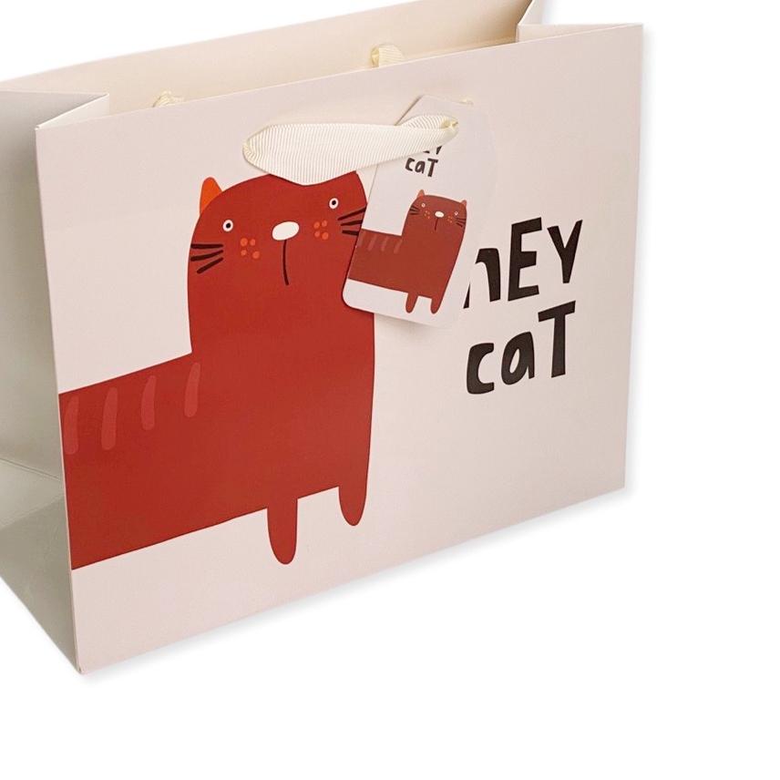 

Segera Miliki ✼ Scoop Kantong Kertas Paper Bag Hey Cat 19.5x24.5x9.5cm 64172500...