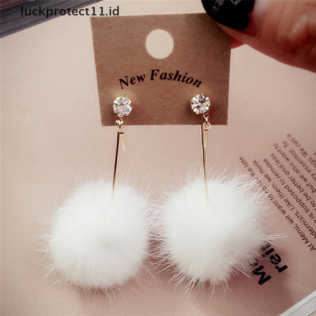 /Fashion Hot// Fashion// Bola Bulu Lembut Pompom Anting Panjang Drop Menjuntai Anting Wanita Ear Studs Jewelry.