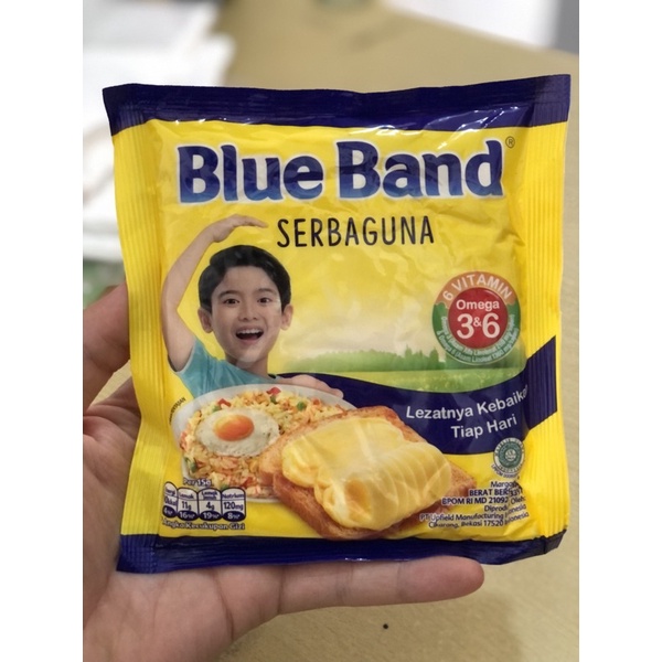 

Blue Band Margarin Serbaguna Mentega Sachet 200gr