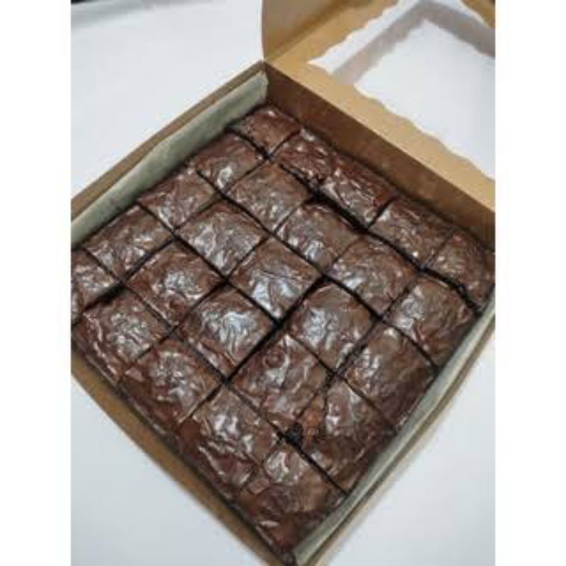 

Fudgy Brownies 20x20cn