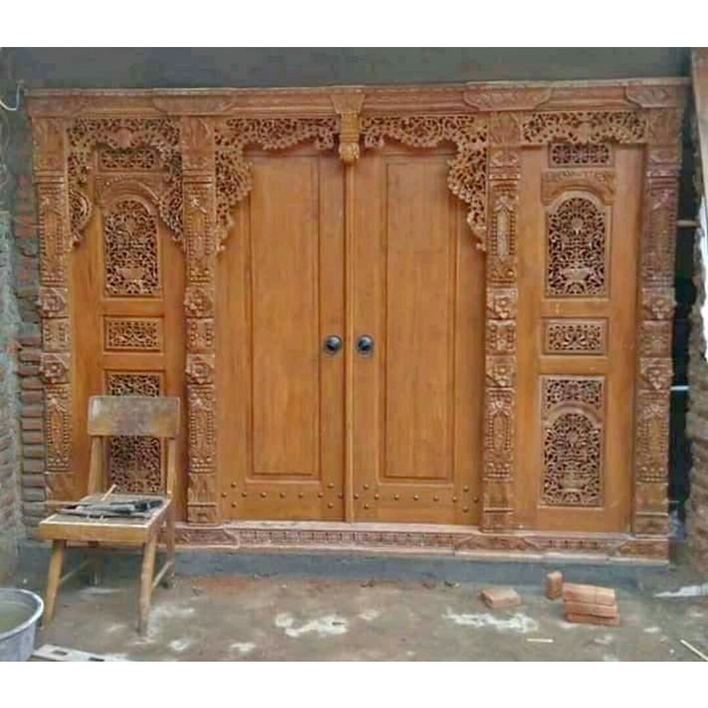 pintu gebyok ukir model minimalis sudah cat finishing