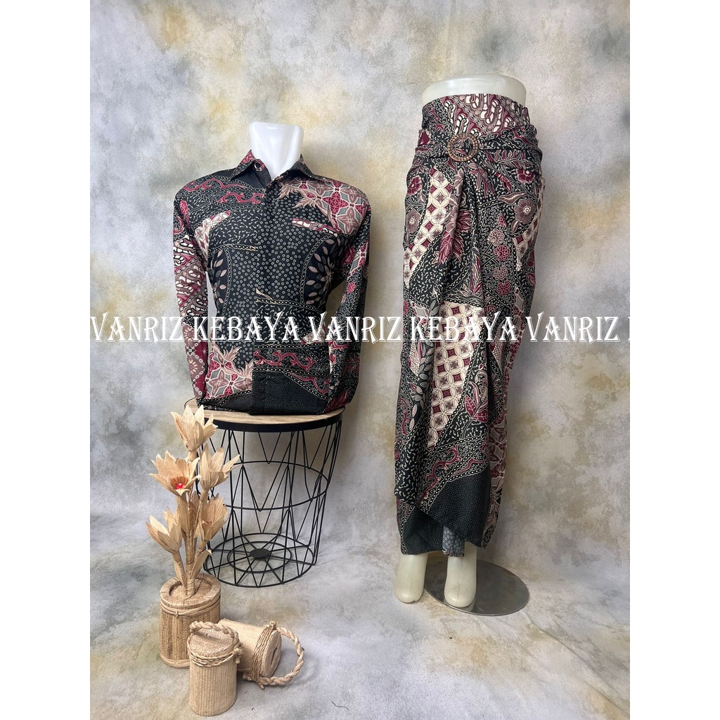 Vanriz Kebaya-Kemeja Batik Lengan Panjang Couple Rok Lilit