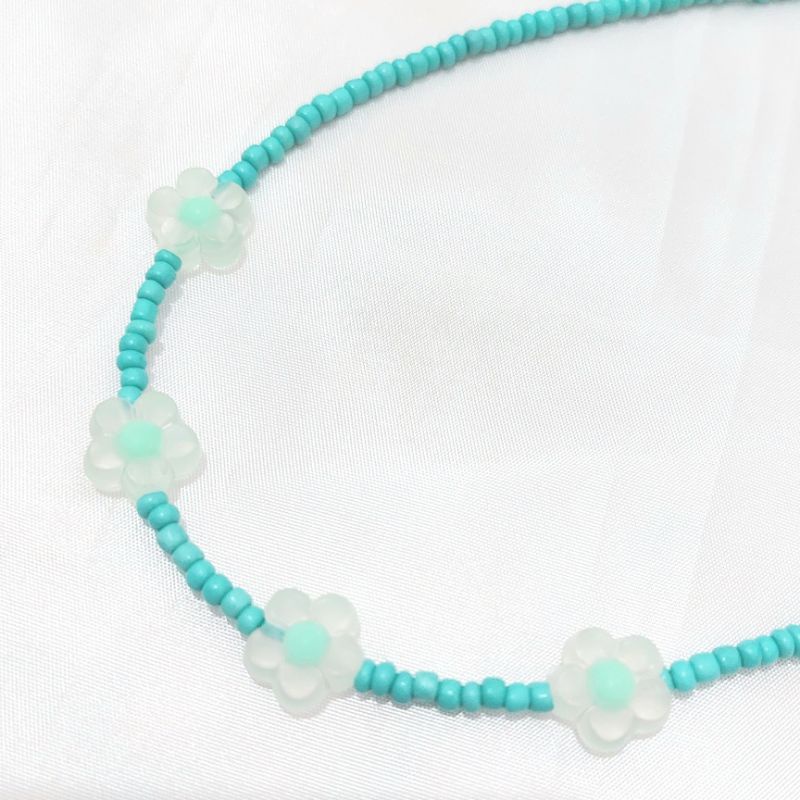 kalung manik | choker manik | kalung manik-manik | necklace beads | kalung | choker | beads necklace