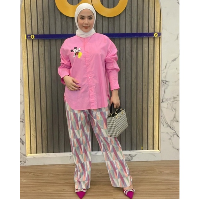 B0979 Kemeja Mickey Print