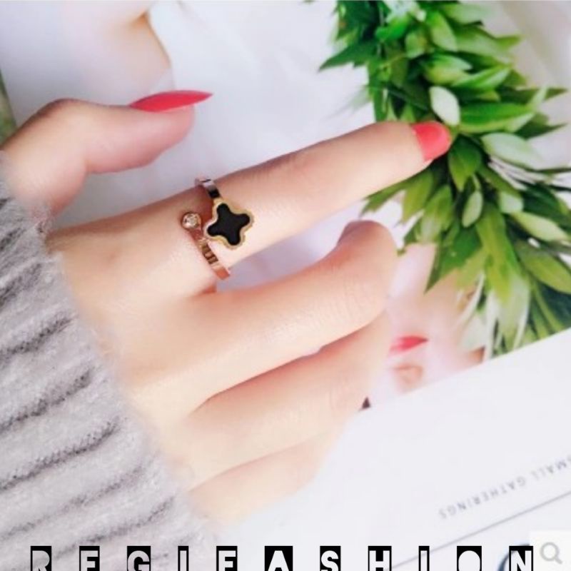 Cincin Titanium Clover Permata Berkilau Cincin Titanium Asli Cincin Wanita Korea Model Terbaru Anti Karat Tidak Luntur