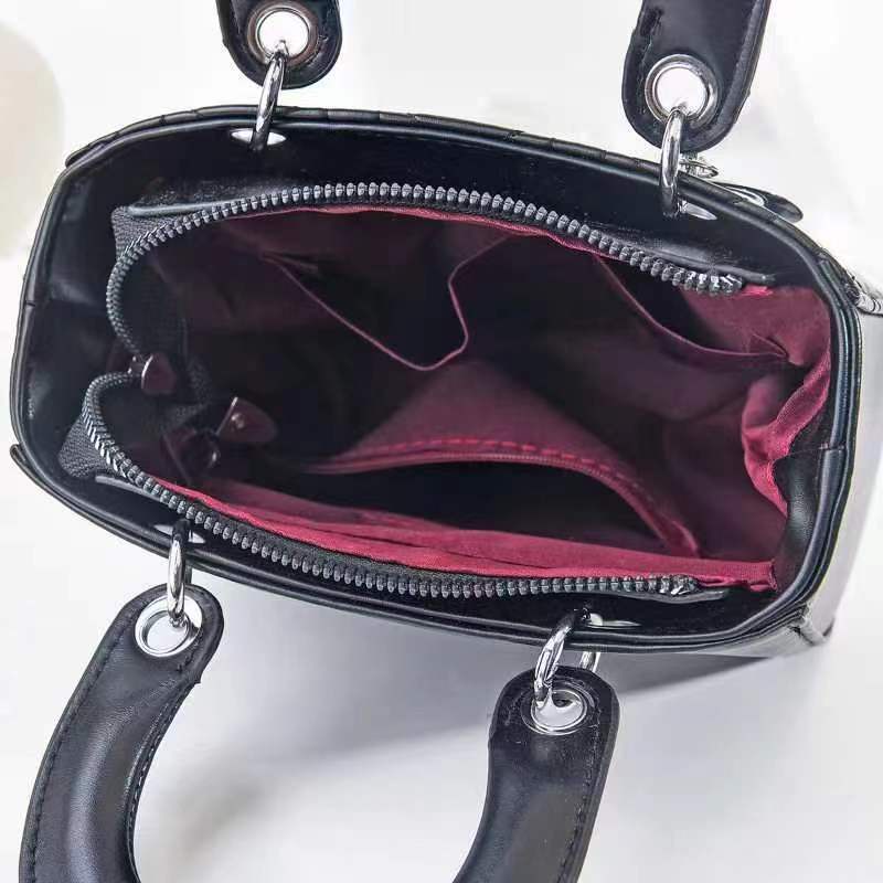 10083 tas selempang wanita import wanita fashion kekinian tas handbag