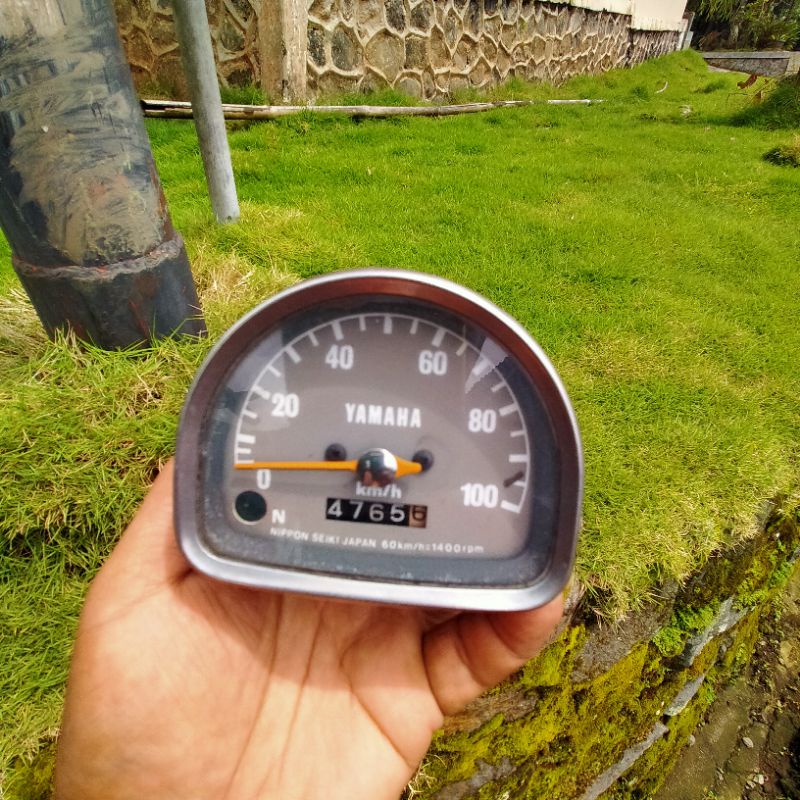 Speedometer spidometer Yamaha V75 Yamaha 75 original