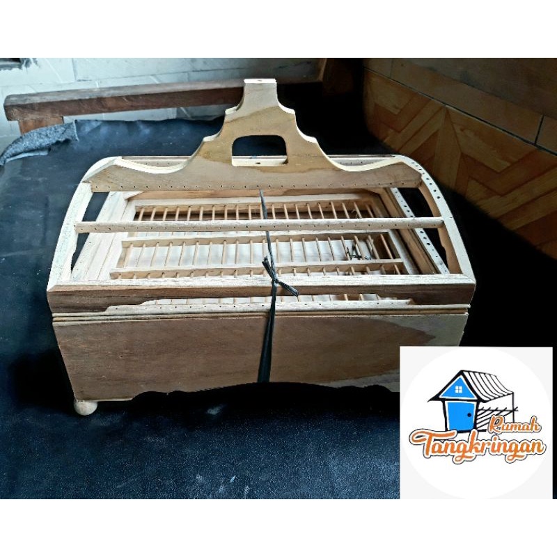 Sangkar burung replika diamond mentah No. 4 dan no.5 Tiang besi( ambrukan/belum dirangkai ) STANDART