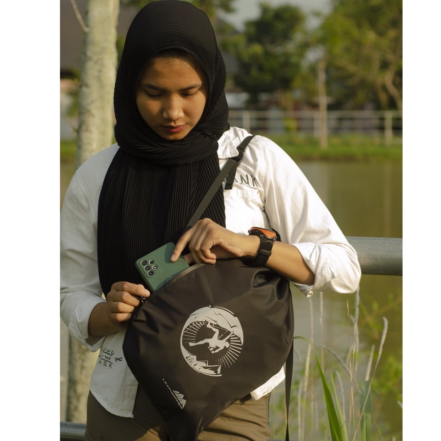 TAS SERUT PUNGGUNG RANSEL KOREA PRIA WANITA BAHAN WATERPROOF