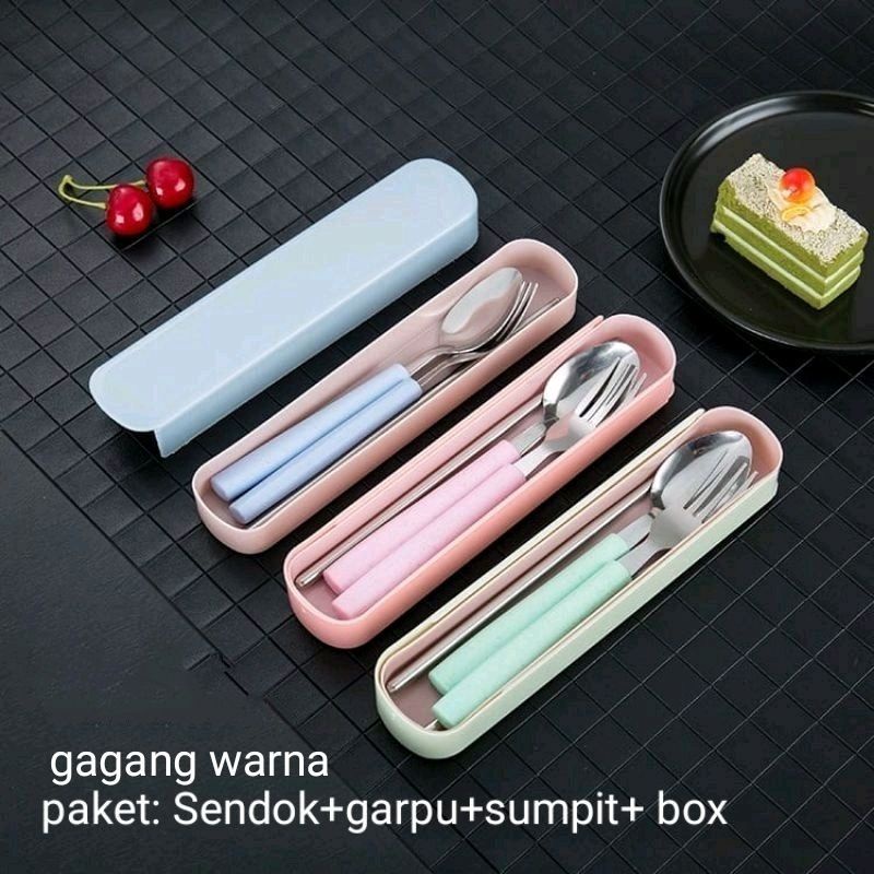 Sendok Anak  Stainless Steel 1 Set Alat Makan Anak 1 Set Sendok Garpu Sumpit Anak Motif Karakter