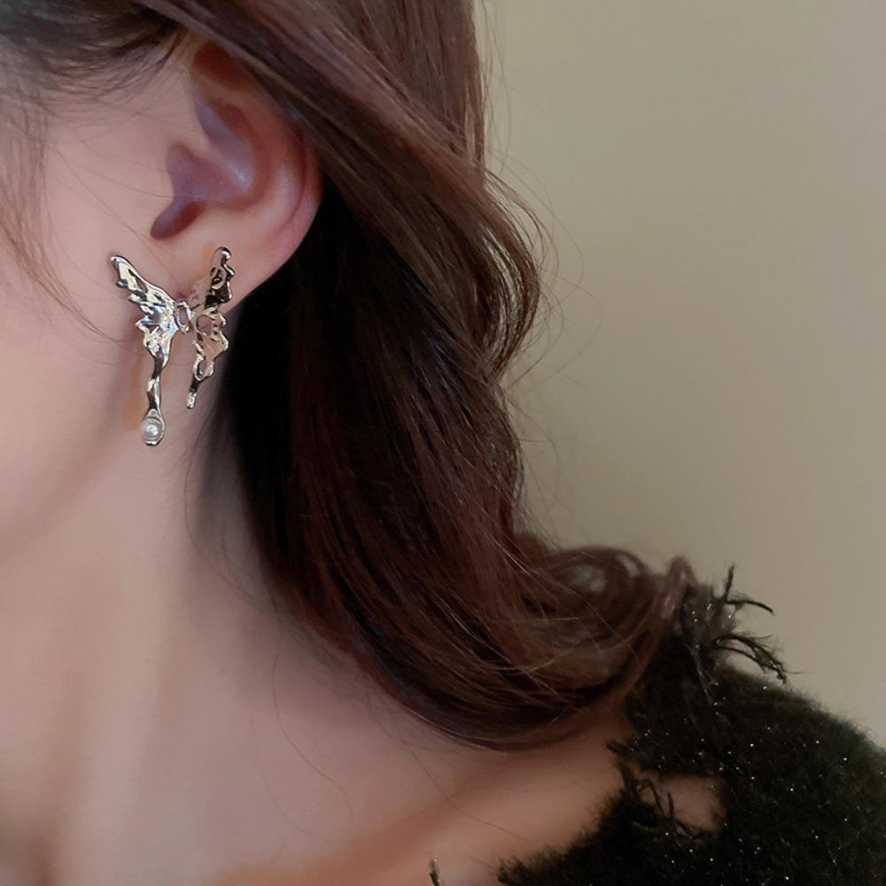 Mxbeauty Anting Wanita Pesta Perhiasan Kepribadian Mutiara Elegan Manis Indah Busur Telinga Stud
