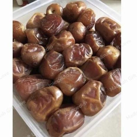 

TERLARIS KURMA SUKARI KUALITAS PREMIUM 1KG MADINAHGIFTLOVE ORIGINAL RTH694GTR