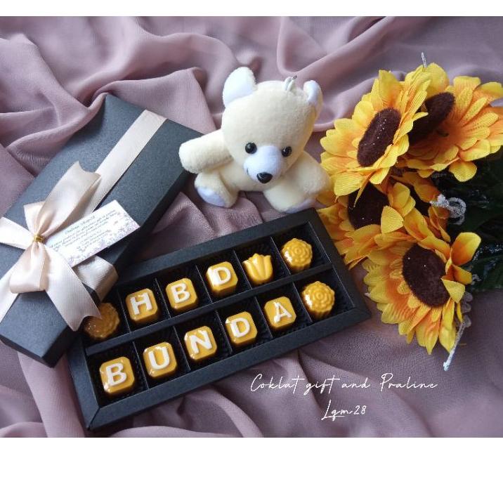 

Terbaru 3.3 COKLAT GIFT (1 BOX isi 12 biji)