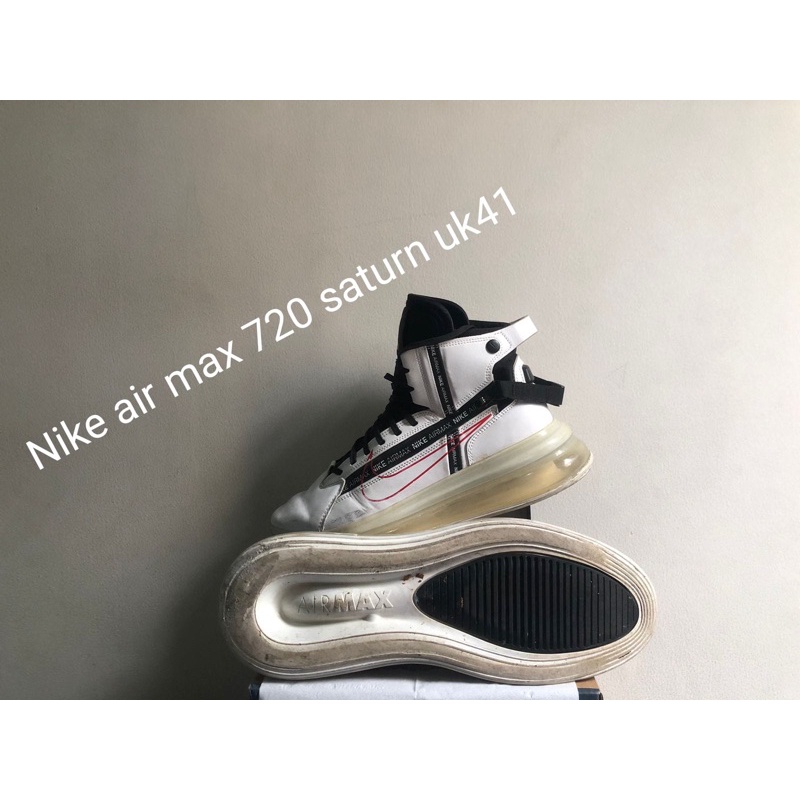 Nike Airmax saturn 720