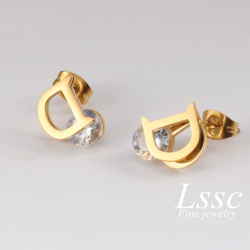 Anting Tusuk Titanium Huruf D Berlian Mewah Emas 18K Anti Karat Perhiasan Aksesoris Wanita Korea Fashion