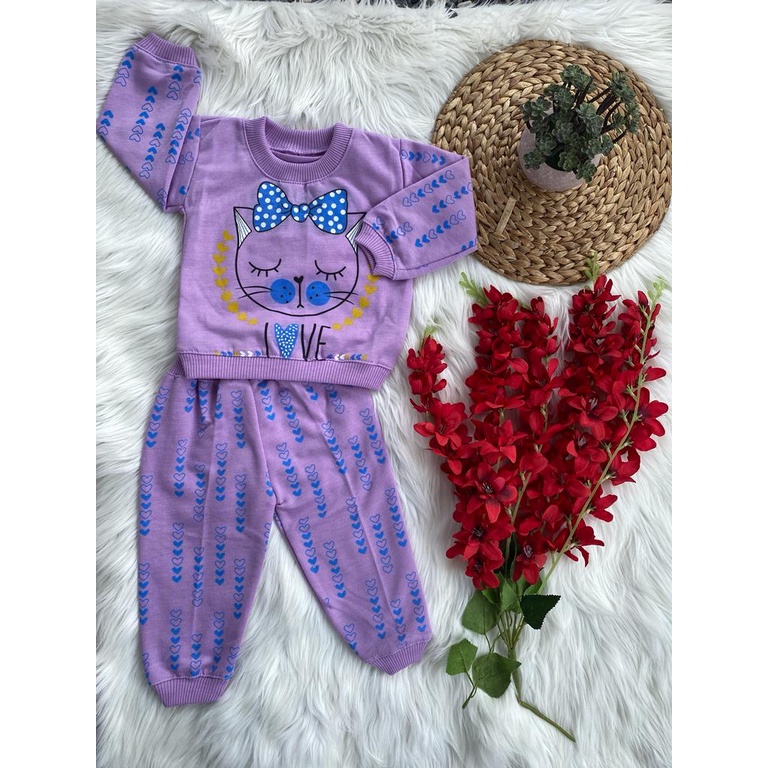 setelan sweater anak perempuan lucu murah motif cat love 3 bulan- 5 tahun S,M,L