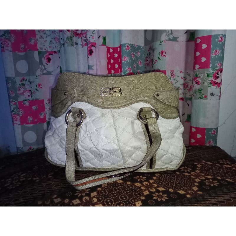 Hand bag Balenciaga preloved minus