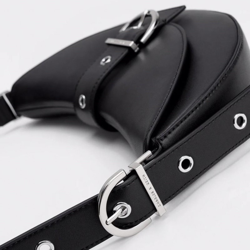 C buckled strap crescent