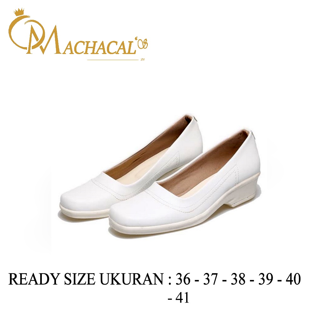 Pantofel Loly Hak 3cm - Sepatu Formal Wanita Suster Perawat kantor  Putih-Hitam MACHACHAL