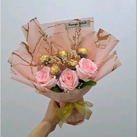 Buket ferrero buket valentine buket coklat