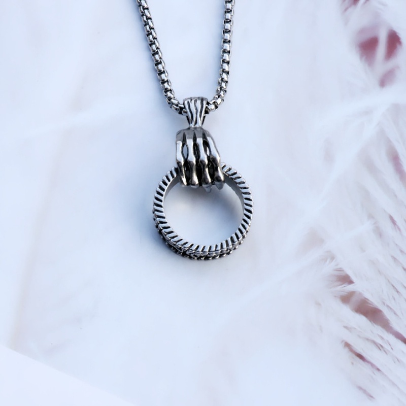 Baru Vintage Skeletal Clasp Pendant Kalung Pria Dan Wanita Vintage Bulat Skeletal Clasp Stainless Steel Sweater Rantai Hadiah Perhiasan