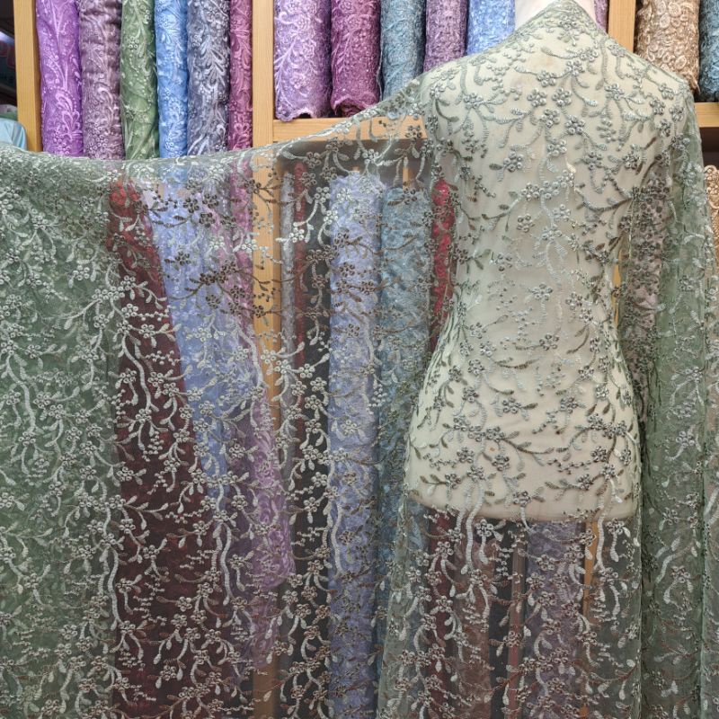kain tile lace bordir motif akar-akar