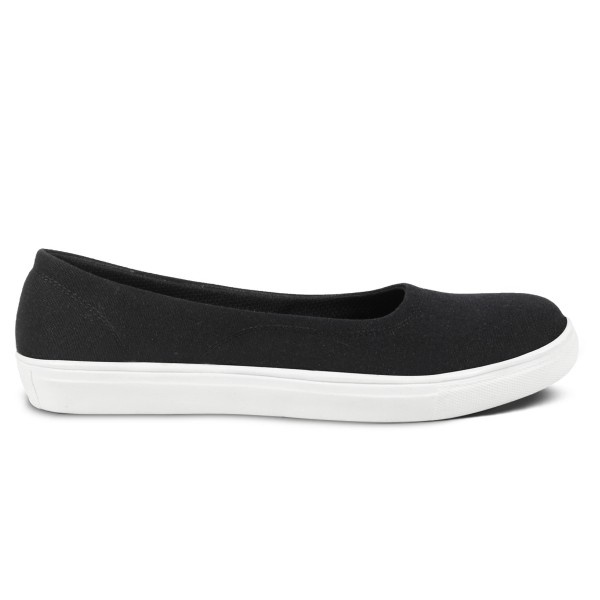 Sepatu Slip On Wanita Trendy V 1521 Brand Varka Sepatu Kets Wanita Kuliah Kerja Hangout - Hitam