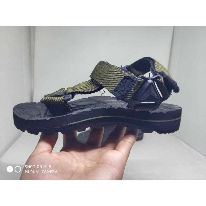 sandal gunung sandal gunung pria sandal gunung wanita sandal outdoor sandal outdoor pria sandal outd