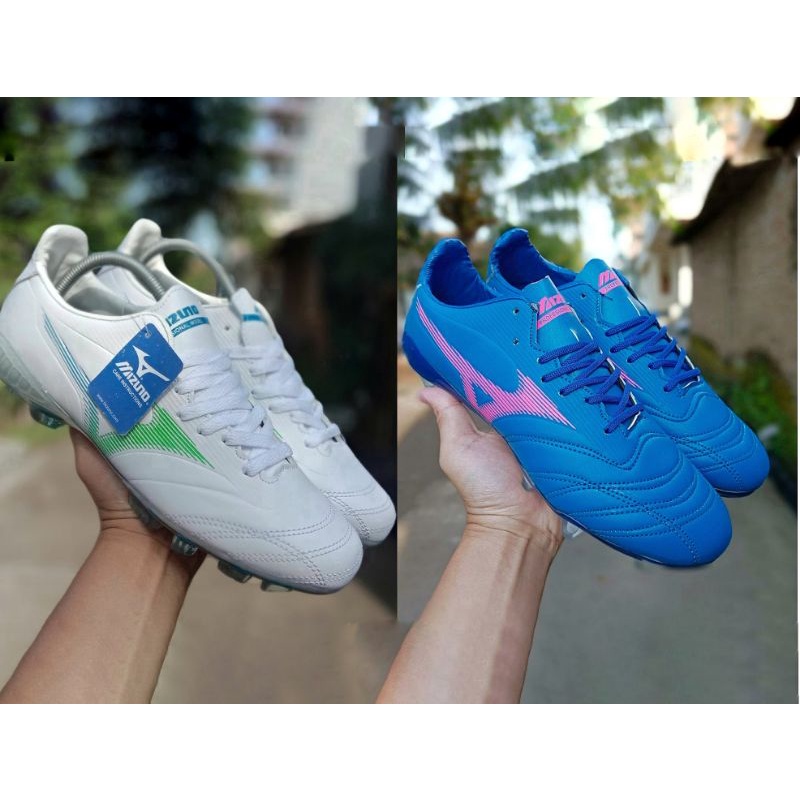 sepatu bola mizuno premium