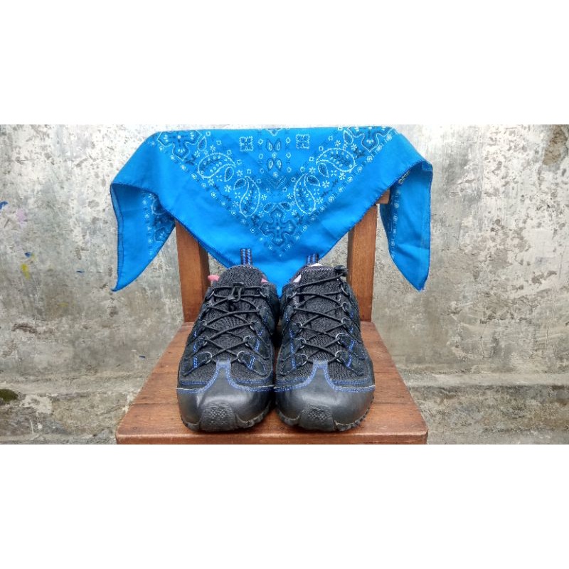 Sepatu outdoor second COLUMBIA Size 42 ⅔