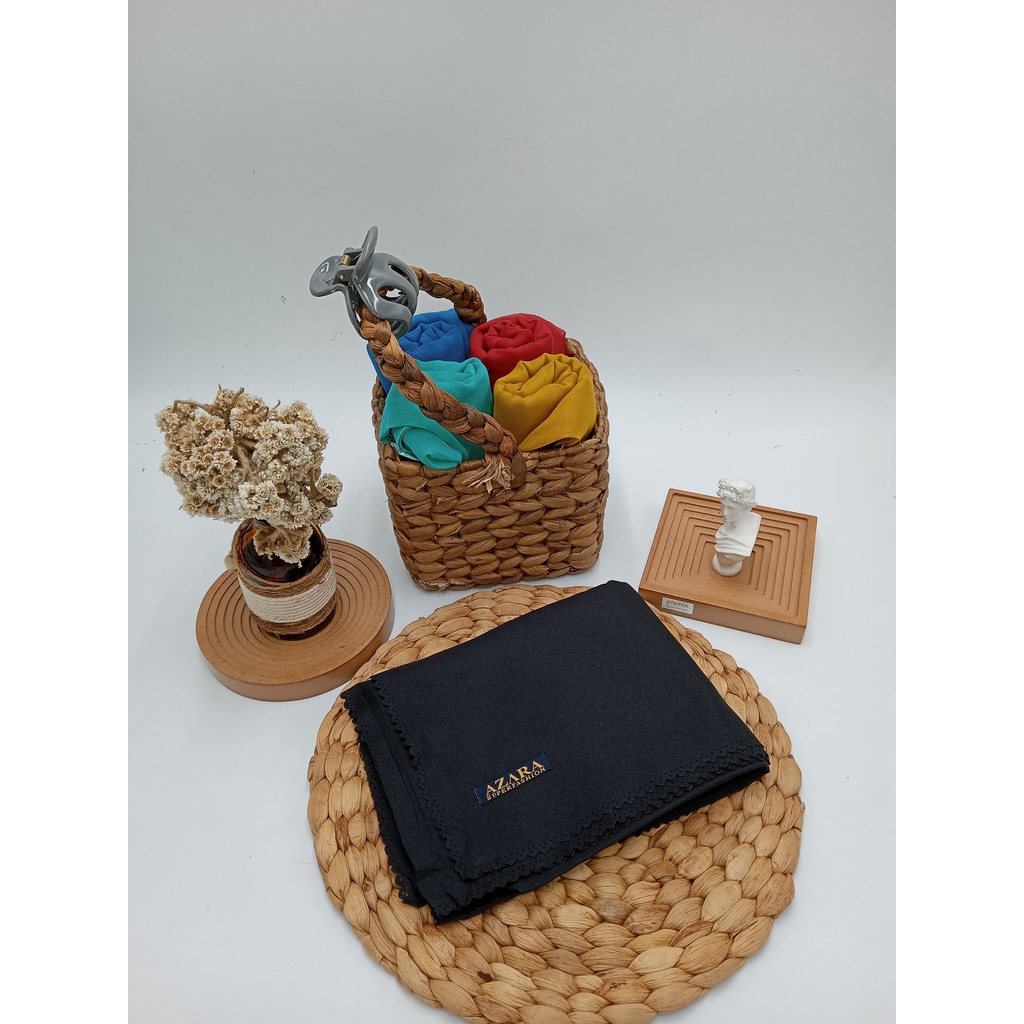 Azara Jilbab Segi Empat Voal Oskara Laser / VOAL MARVEL LASER