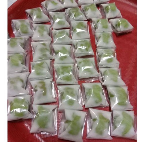 

KUE BUGIS MANDI / JAJANAN PASAR (FRESH DAN MURAH)