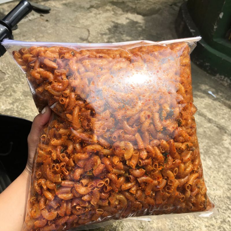 

MAKARONI DAUN JERUK 1KG/1000 GRAM HOME MADE