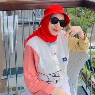 Hijab Segi Empat Bella Square Topi bucket