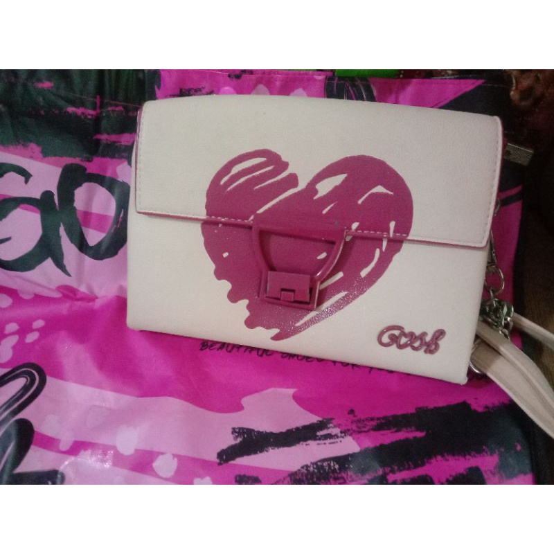 Preloved Tas Selempang/Sling bag/tas branded Ori Gosh