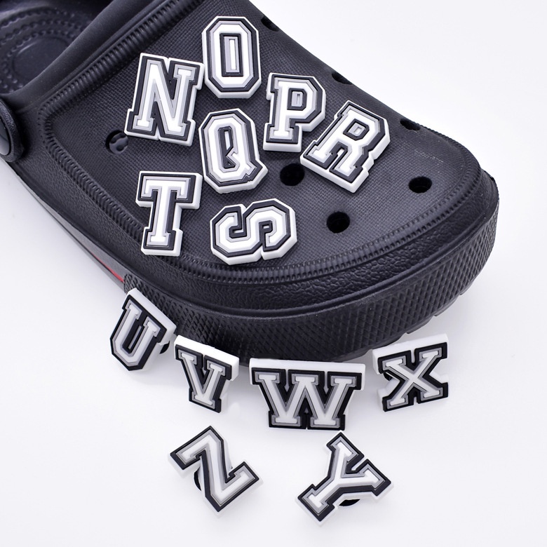 Accesoris Alphabet ABCD Jibbitz Untuk Hiasan Sandal Crocs Bisa Lepas Pasang Bahan Karet