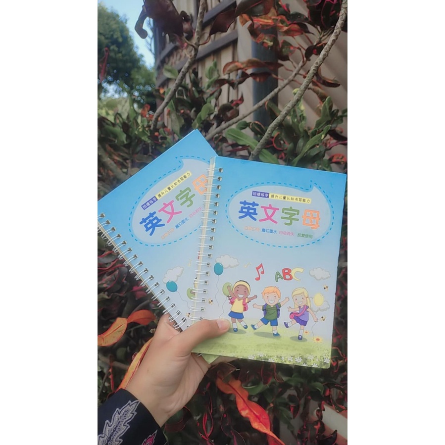 

Magic Book Alphabet - Practice Book 1 Buku + Bolpoin + Refill