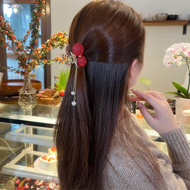 Lucu Penuh Berlian Cherry Rumbai Rambut Klip Fashion Berlian Imitasi Paduan Cakar Rambut Kecil Wanita Aksesoris Rambut