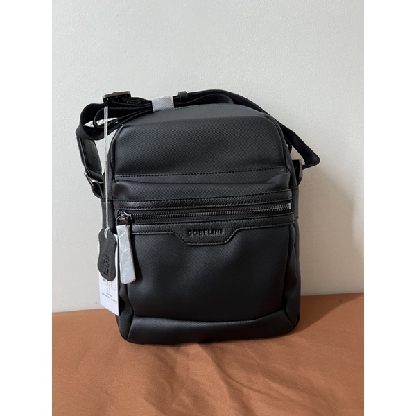 Gobelini Man Joshua sling bag