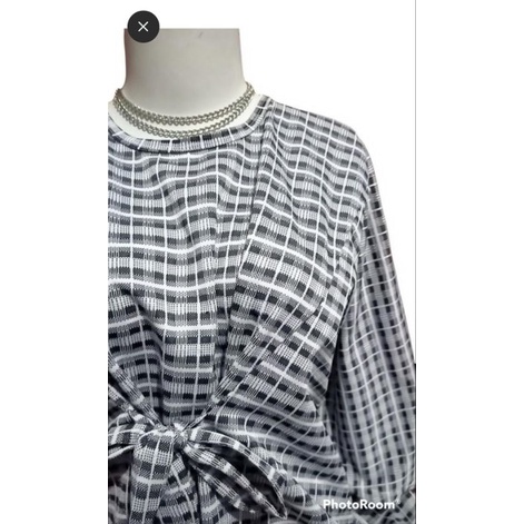 Dyana LM Fashion Outer Panjang Wanita Motif Black White Hitam Putih Garis Kotak