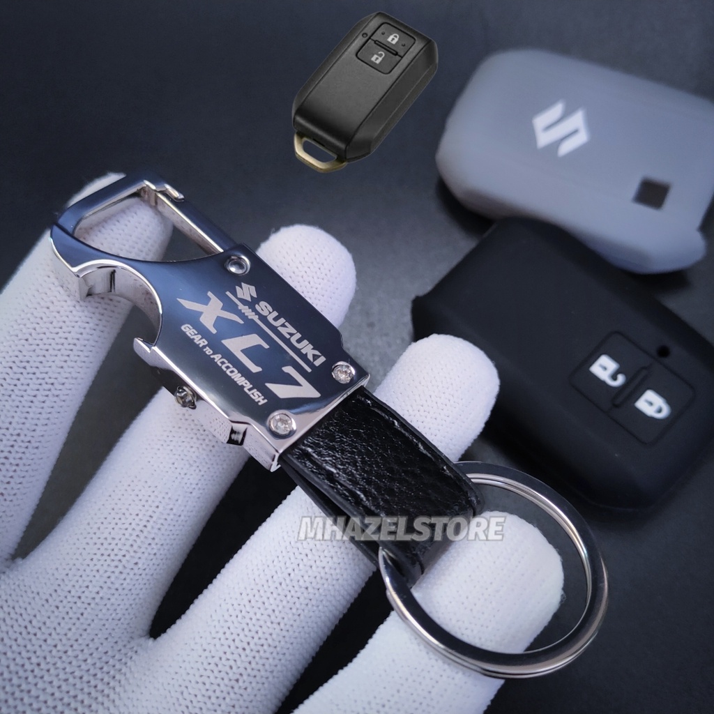 Gantungan kunci kulit sarung remote keyless mobil suzuki xl7