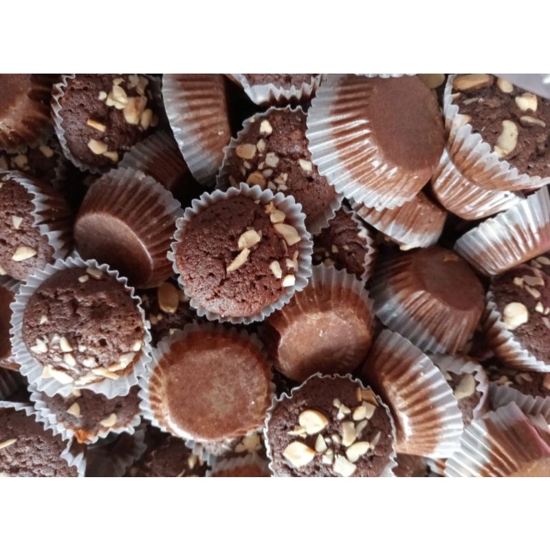 

Brownies cup mini coklat - brownies panggang cup mini 250gr