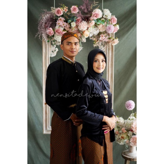 [1 Set, HT/JBD01A] Baju Prewed Adat Jawa - Jogja / Baju Prewedding, Truntum Garuda