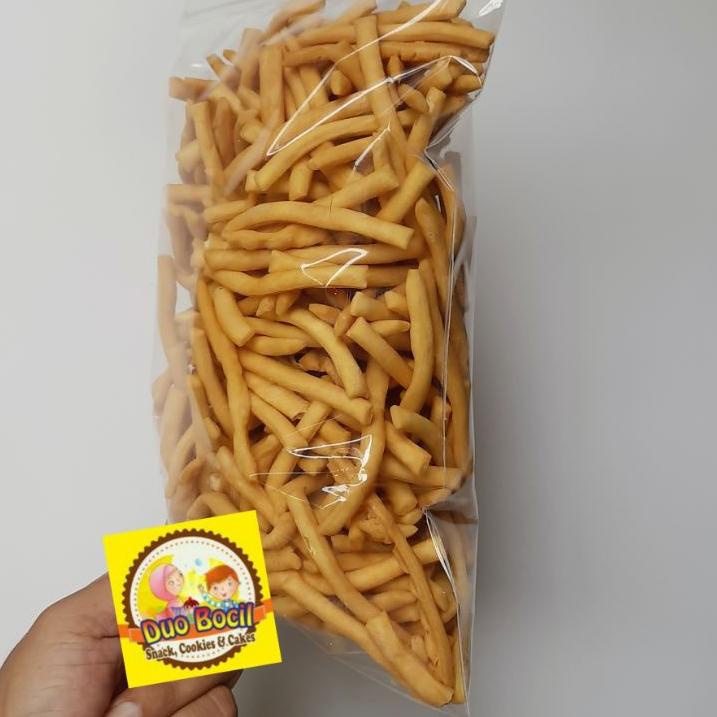 

[KODE PRODUK Y9CET7090] Stik Bawang Gurih Asli Palembang 250 Gram - Duo Bocil Snack