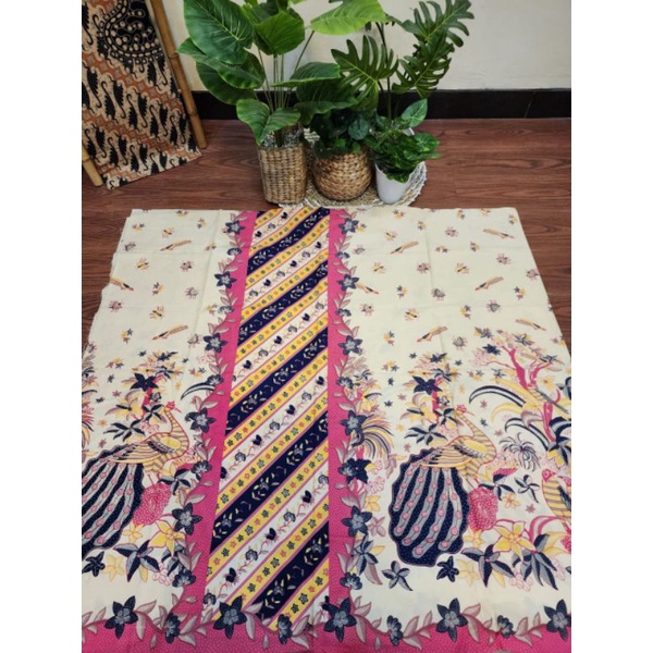 Kain batik solo merak encim cream pink limited