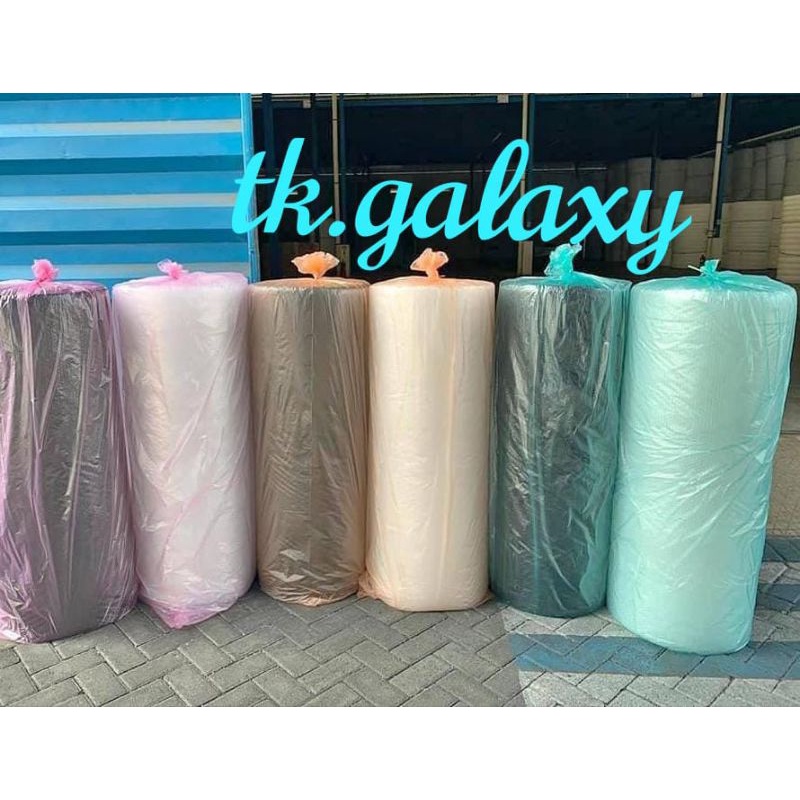 

plastik bergelembung, buble wrap tebal (3kg), harga per-roll 1,25x50m.